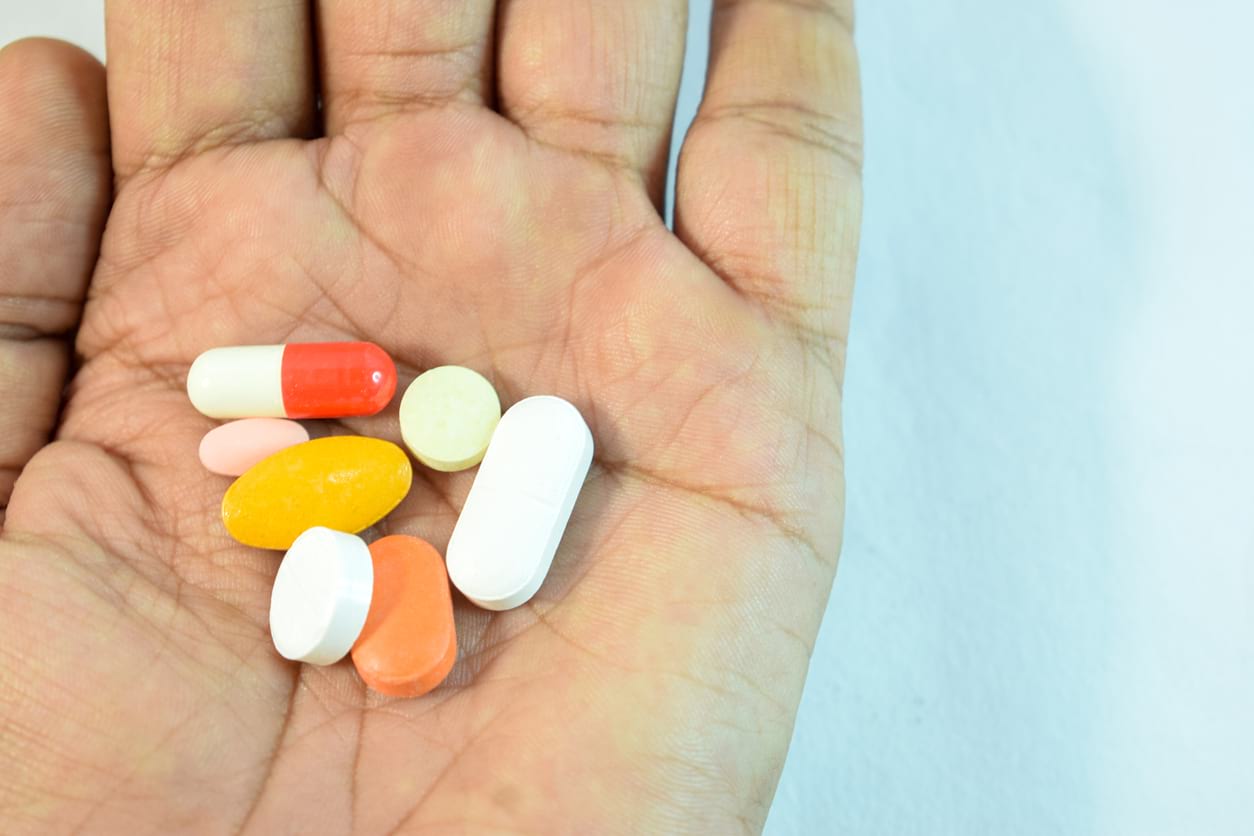 Apa Perbedaan antara Obat Resep Dokter dan Obat OTC? | HonestDocs